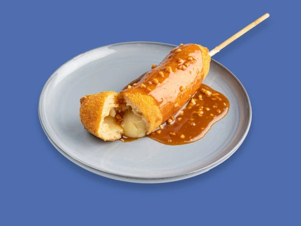 Корн-дог сладкий Сникерс