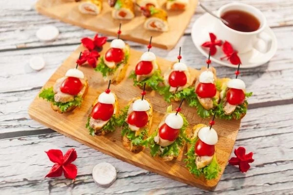 Брускетта Цезарь