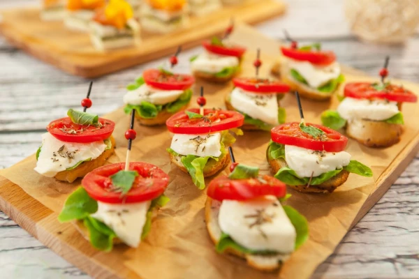 Брускетта «Капрезе»