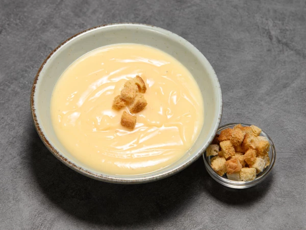 Сырный суп с гренками