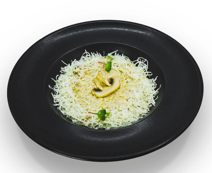 Паста Птитим с белыми грибами и трюфелем