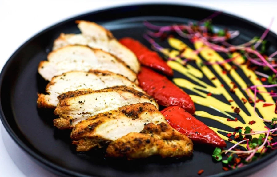 Куриная грудка с  мягким сыром