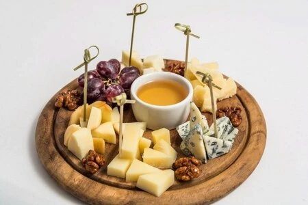 Ассорти сырное (на 3 чел)