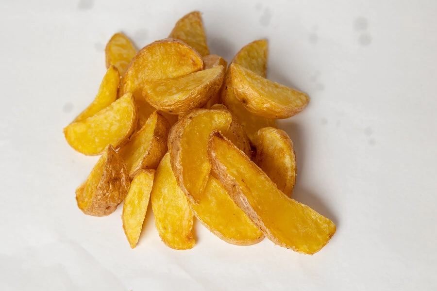 По деревенски мал.