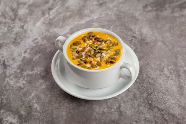 Тыквенный крем-суп с копченым сулугуни