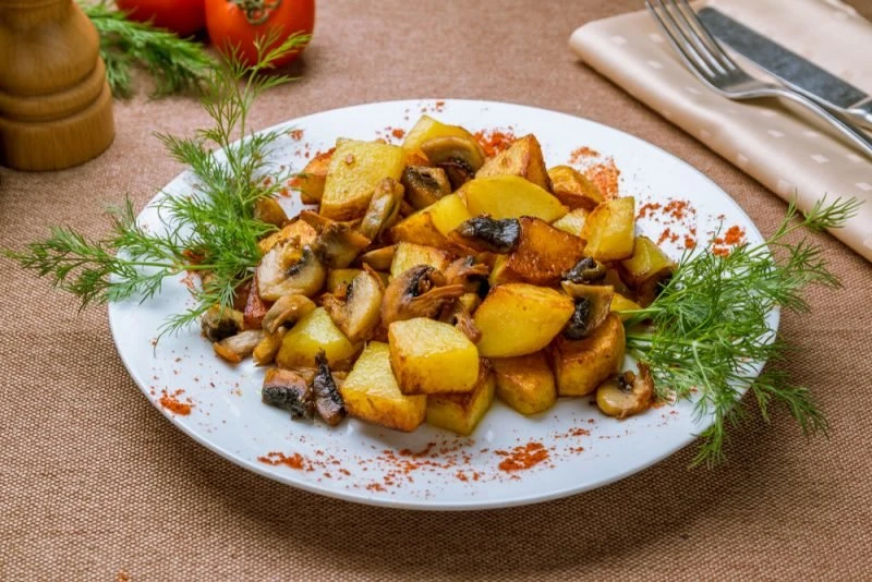 Картофель с грибами