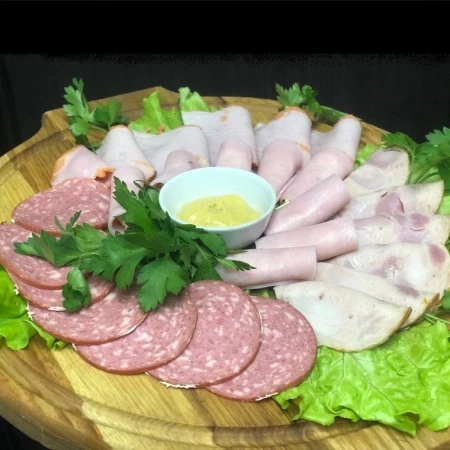 Мясная тарелка