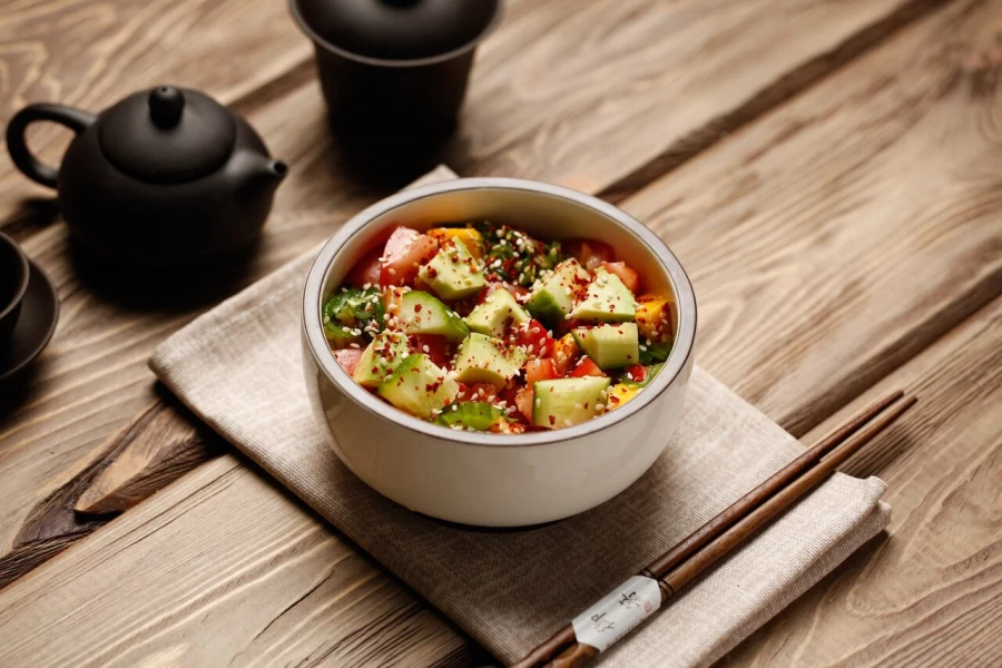 Поке с авокадо