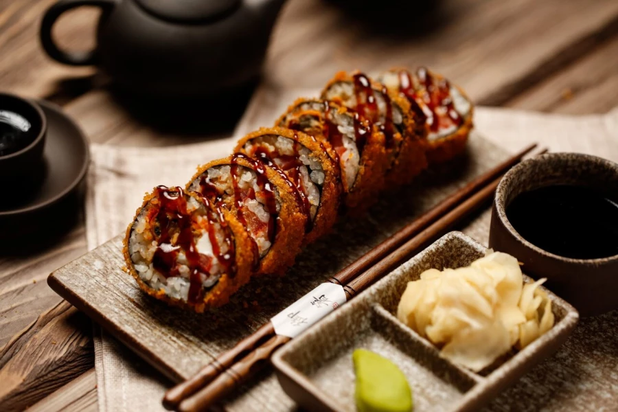 Ролл Кранчи с мидиями