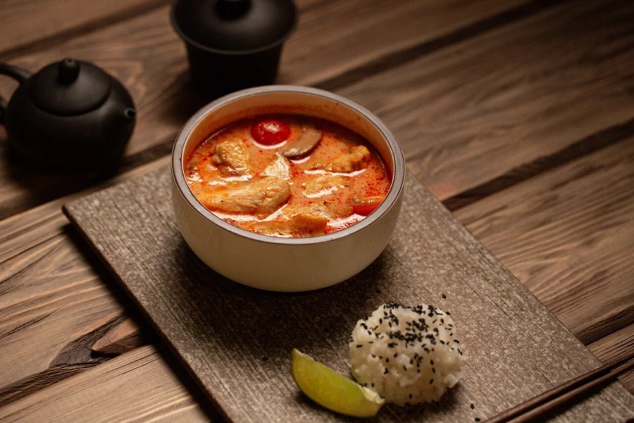 Суп Том-Ям с курицей