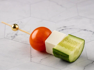 Греческий на шпажке