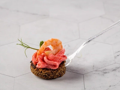 Тост хлеба с креветкой