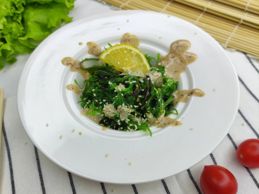 Салат с чукой