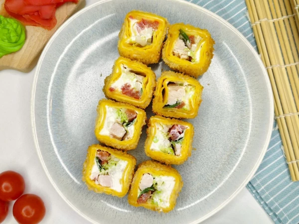 Тортилья с копчёной курицей в темпуре