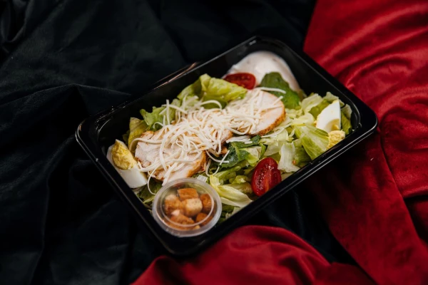 Цезарь с куриной грудкой