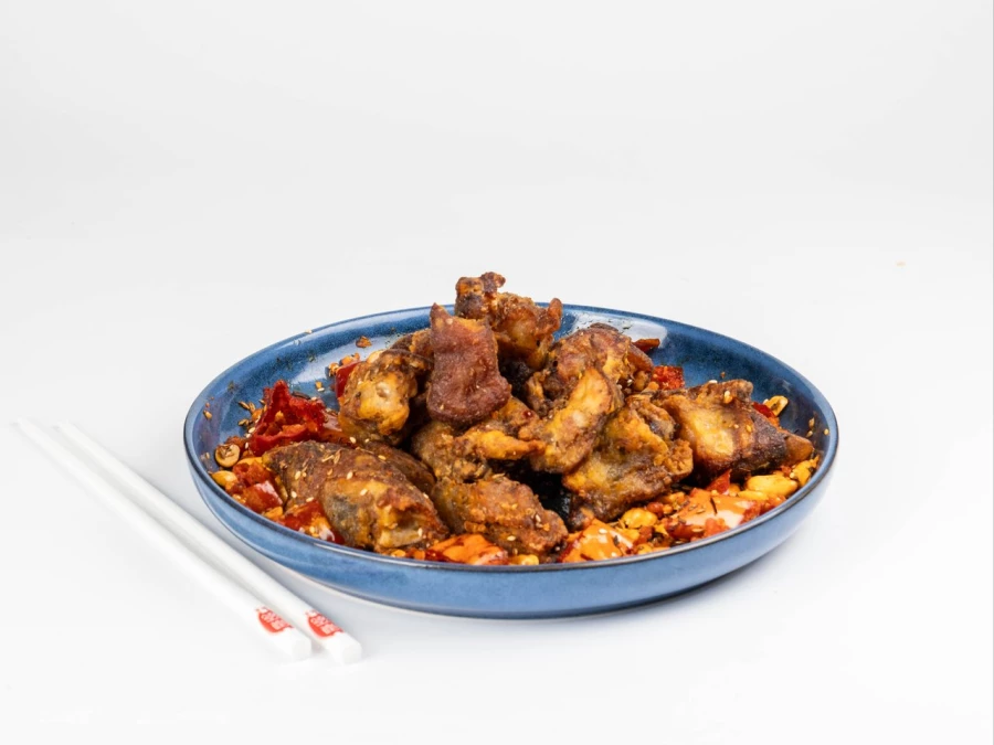 Свиные острые ножки 香辣猪手