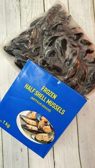 Мидии гиганты в створке