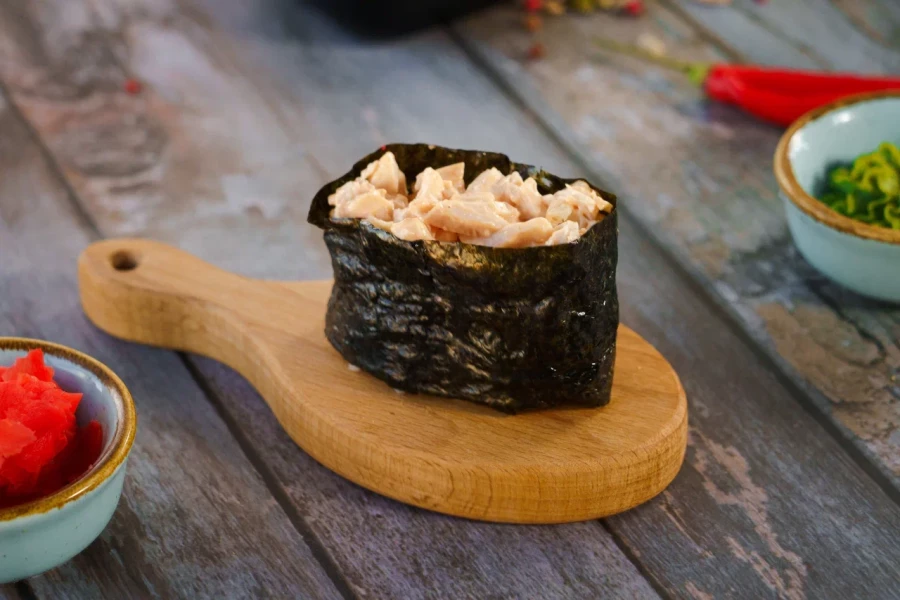 Гункан с креветкой  (от 3 штук)