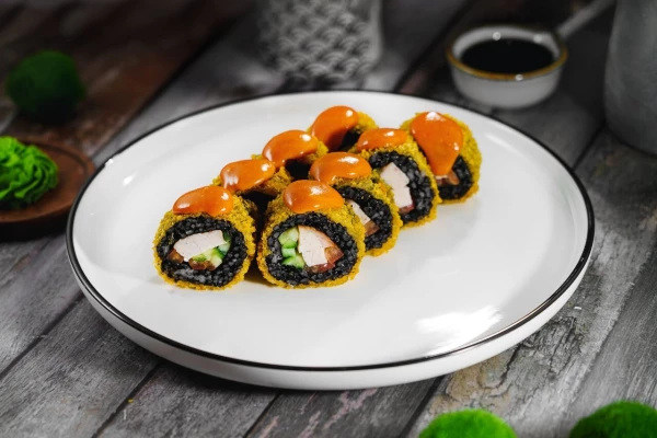 Горячий ролл Том Ям