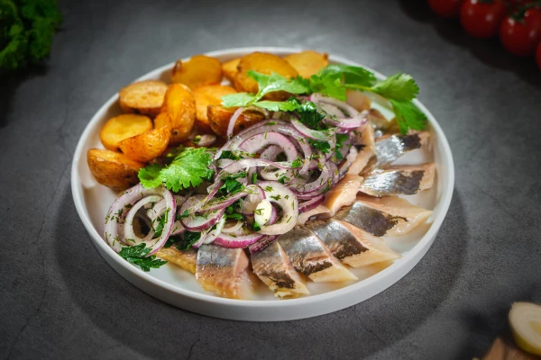 Селедка с картофелем бейби