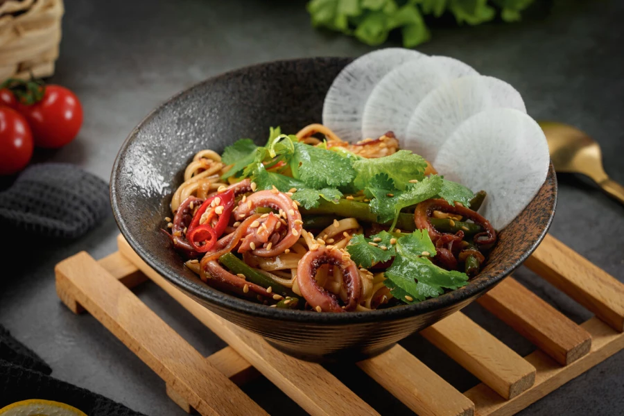 Удон с кальмарами