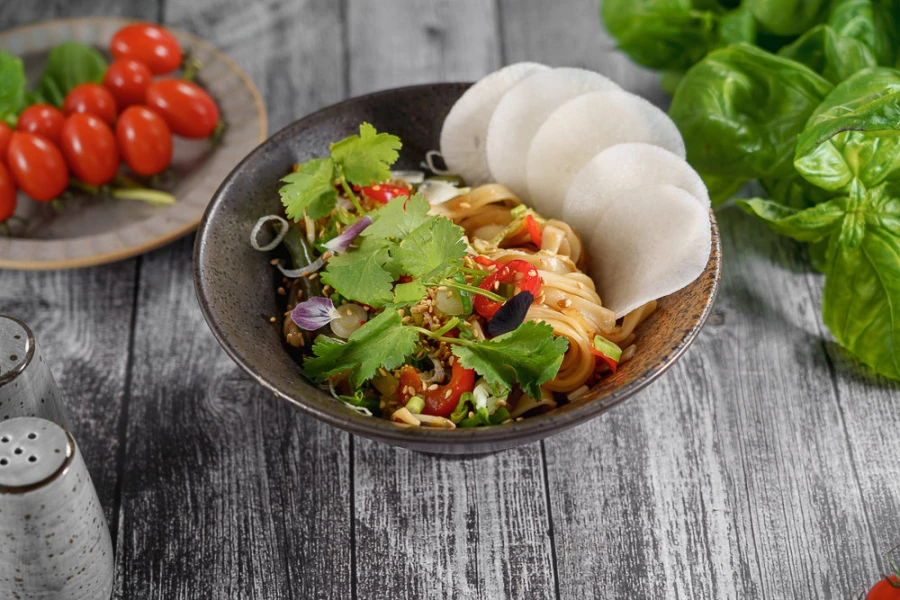 Удон с грибами (вешенки)