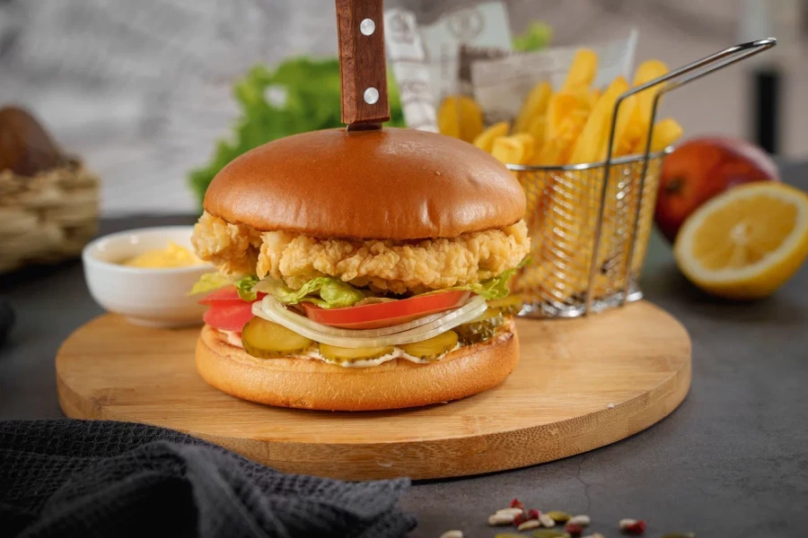 Бургер с цыпленком 