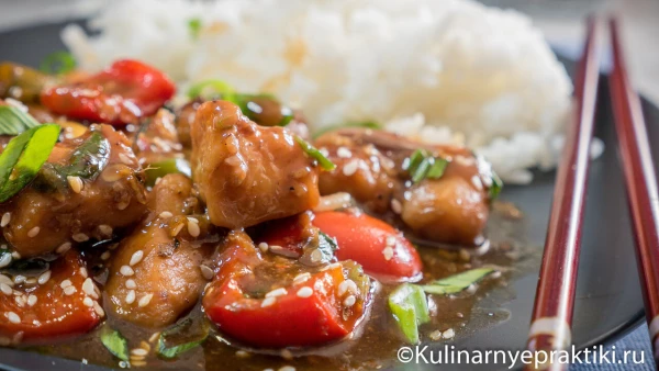 526  Тайская курочка с рисом чили