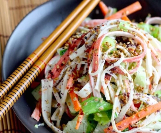 104  Салат из крабовых палочек