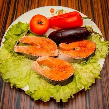 Стейк из семги ТОВАР ВЕСОВОЙ ЗАКАЗ ТОЛЬКО ПО ТЕЛЕФОНУ