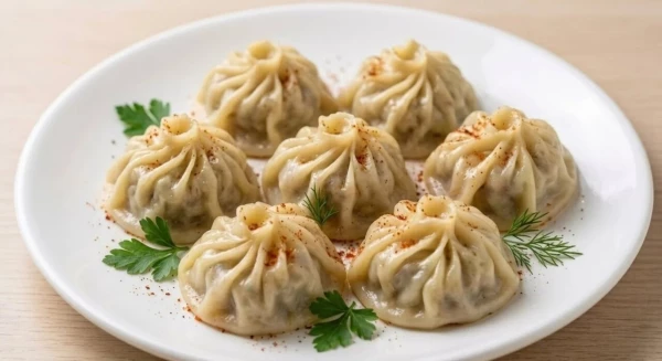 Манты из рубленной говядины.