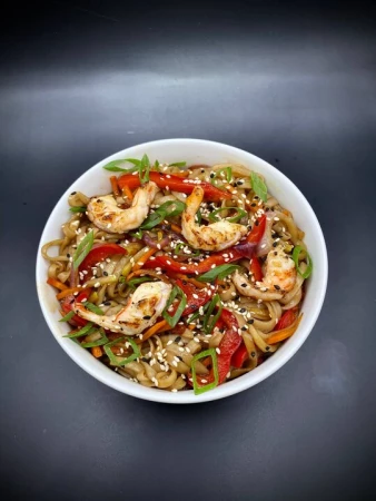 Удон с креветками терияки