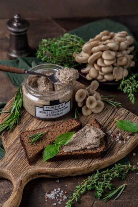 Паштет из шампиньонов с лесными грибами