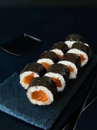 Маки копченый лосось