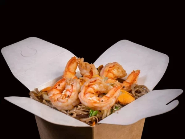 Вок с креветками