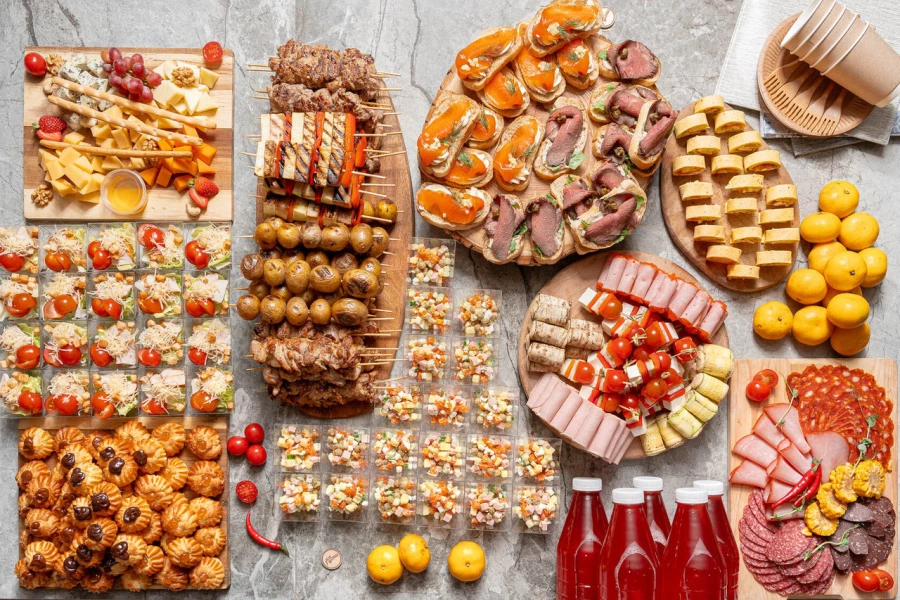 Сет «Меганабор» (217 закусок)