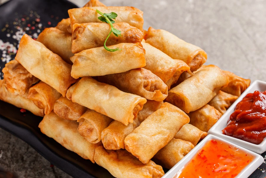 Спринг-роллы мясные 15 шт.