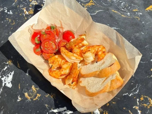 Шашлычок из креветок