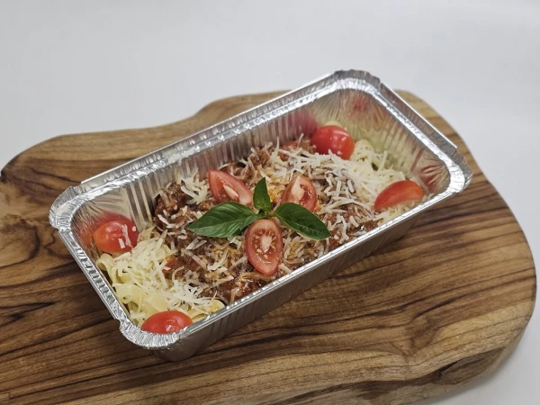 Паста с фаршем в томатном соусе