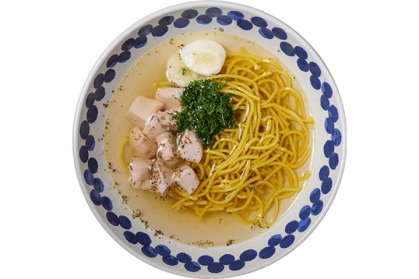Домашний суп с лапшой и курицей