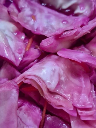 Красная маринованная капуста по-грузински