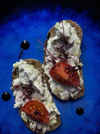 БРУСКЕТТА с авокадо