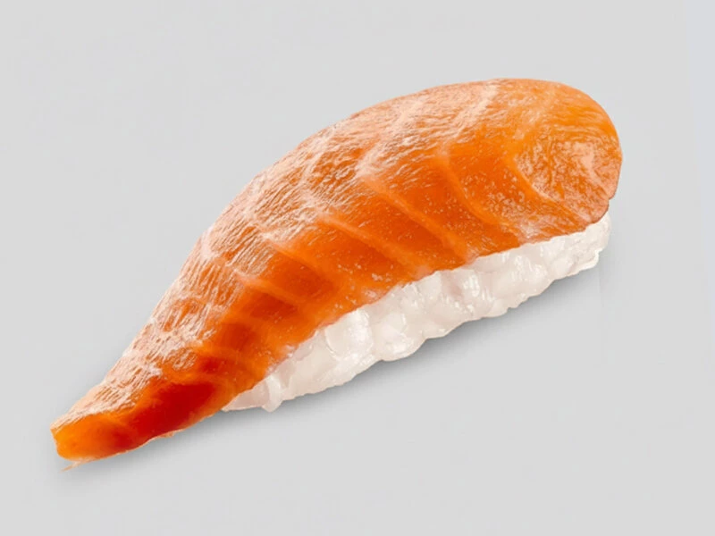 Суши с копченым лососем