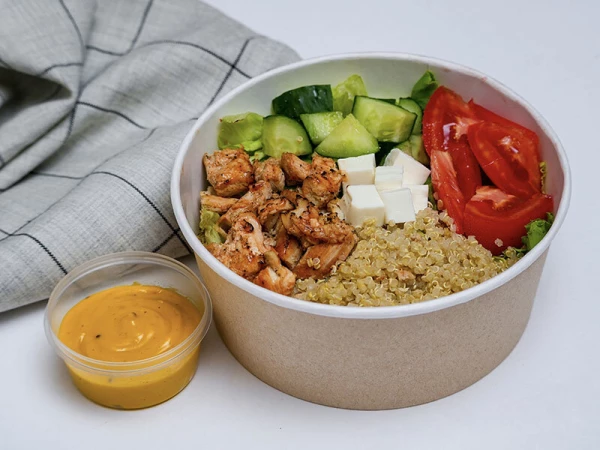 Боул с Курицей и киноа