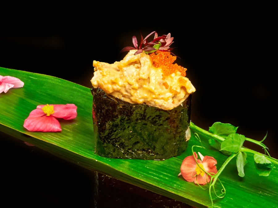 Гункан с угрем