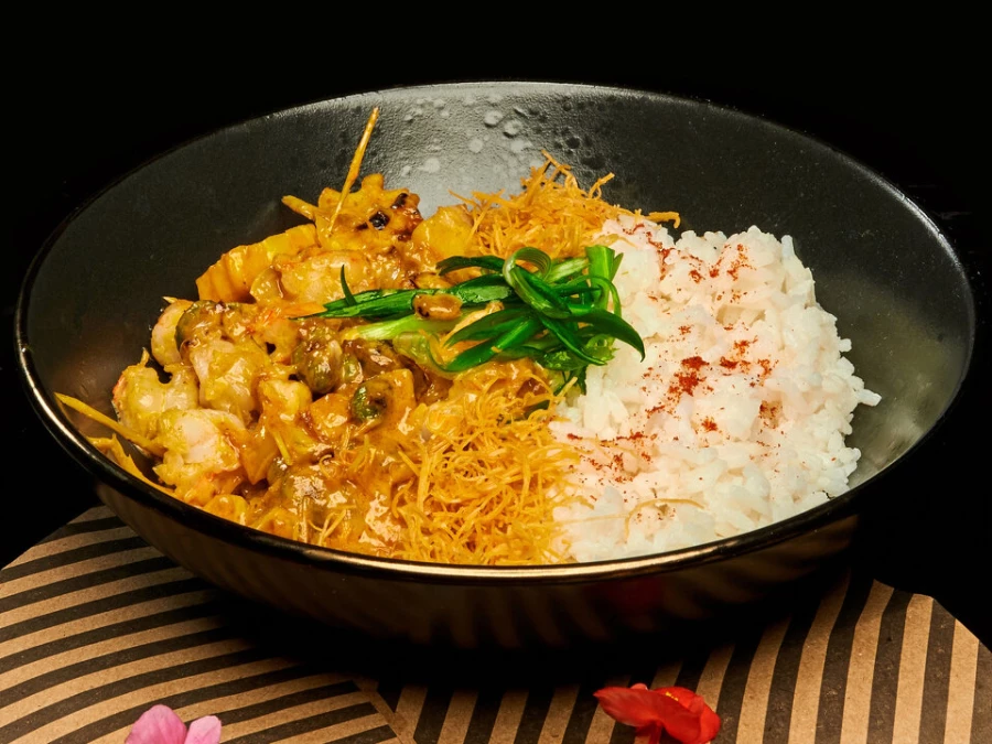 Рис с креветками карри 