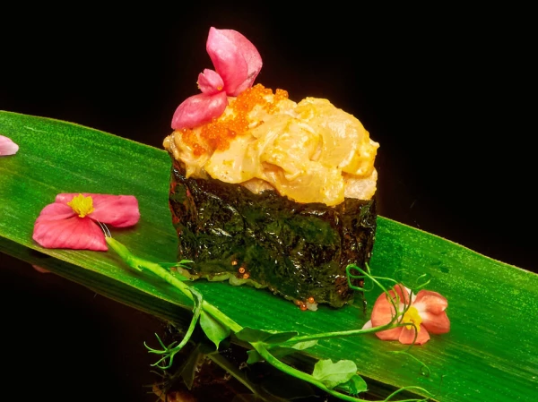 Гункан с гребешком 41