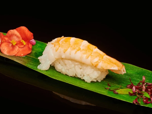 Нигири с креветкой