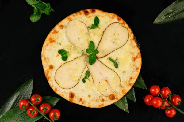 С грушей и Горганзолой 25 см