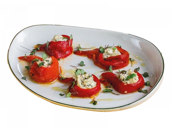 Печеный перец с сыром и соусом Тонато